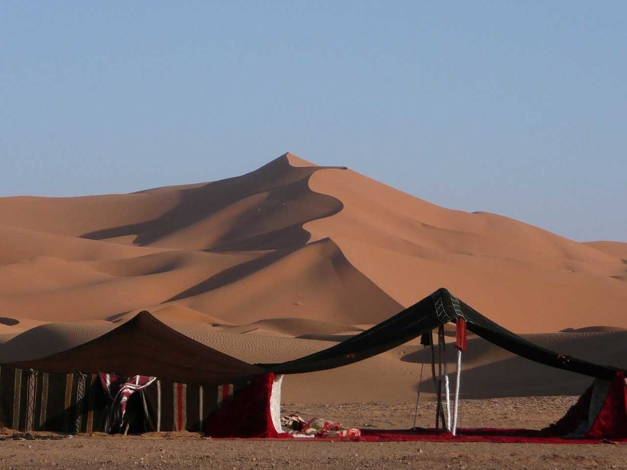 morocco desert tours- desert camp