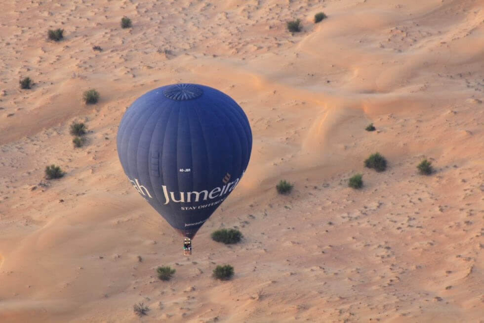 Dubai Desert Tours - balloon ride