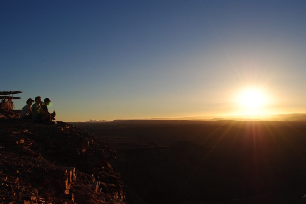 Vivutio Bora vya Likizo huko Namibia Fish River Canyon