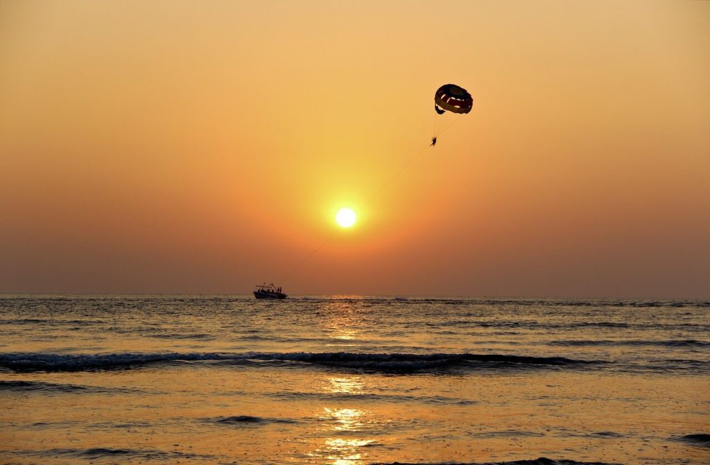 Paragliding / Parasailing, Water activities in Zanzibar