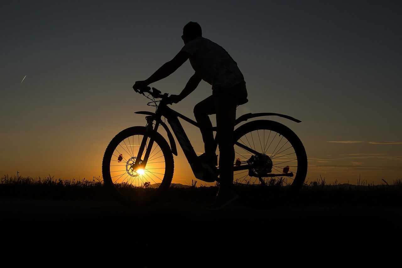 Bike around Table Mountain